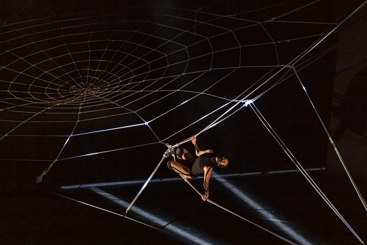 Pillanatok és Nézőpontok csoportos fotókiállítás