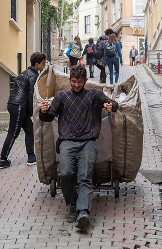 Sekercioglu Hajnalka fotográfus vizsgaremek 