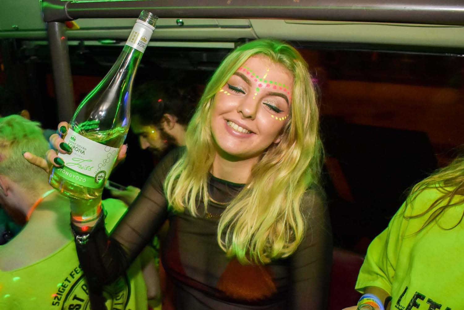 Réder Brigi fotográfus vizsgaremek 