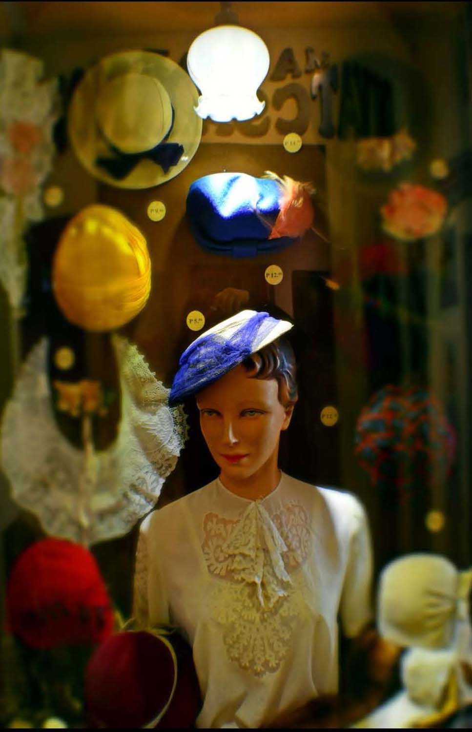 Réder Brigi fotográfus vizsgaremek 