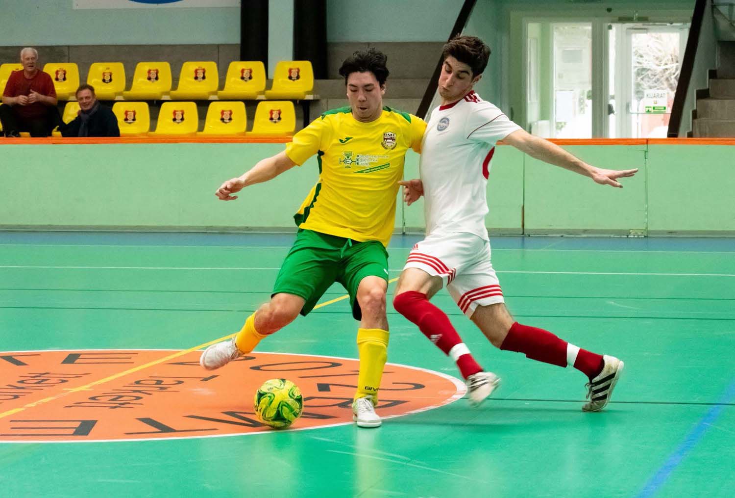 Réder Brigi fotográfus vizsgaremek 