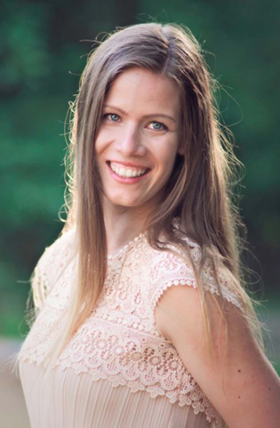 Udvardy-Marton Kinga fotográfus vizsgaremek 