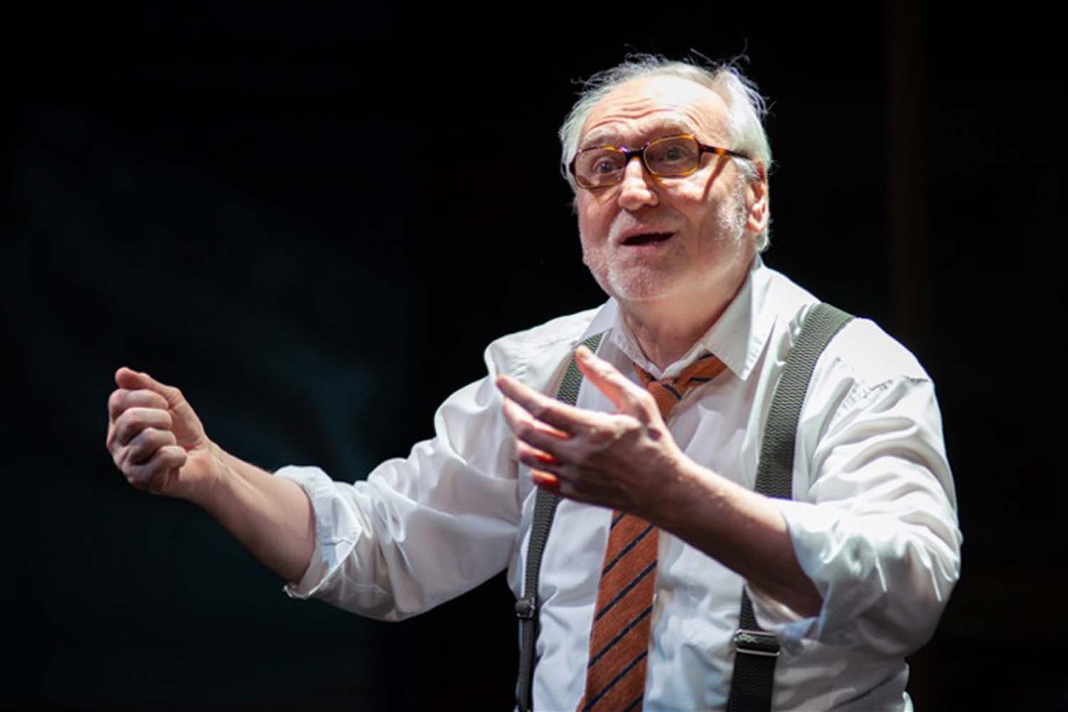 Udvardy-Marton Kinga fotográfus vizsgaremek 