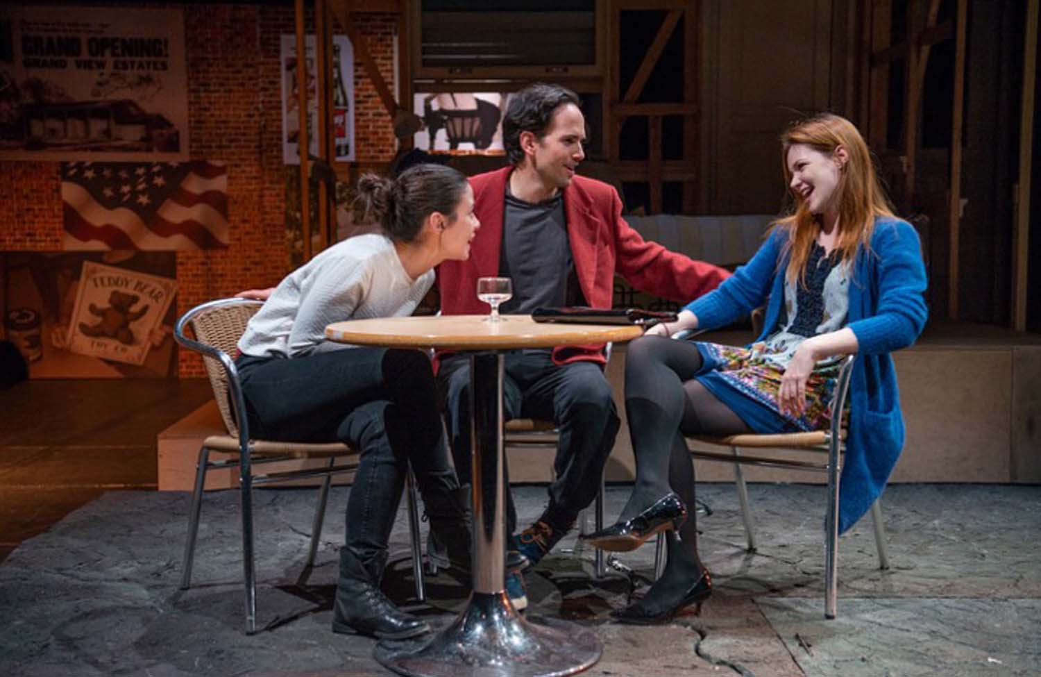 Udvardy-Marton Kinga fotográfus vizsgaremek 