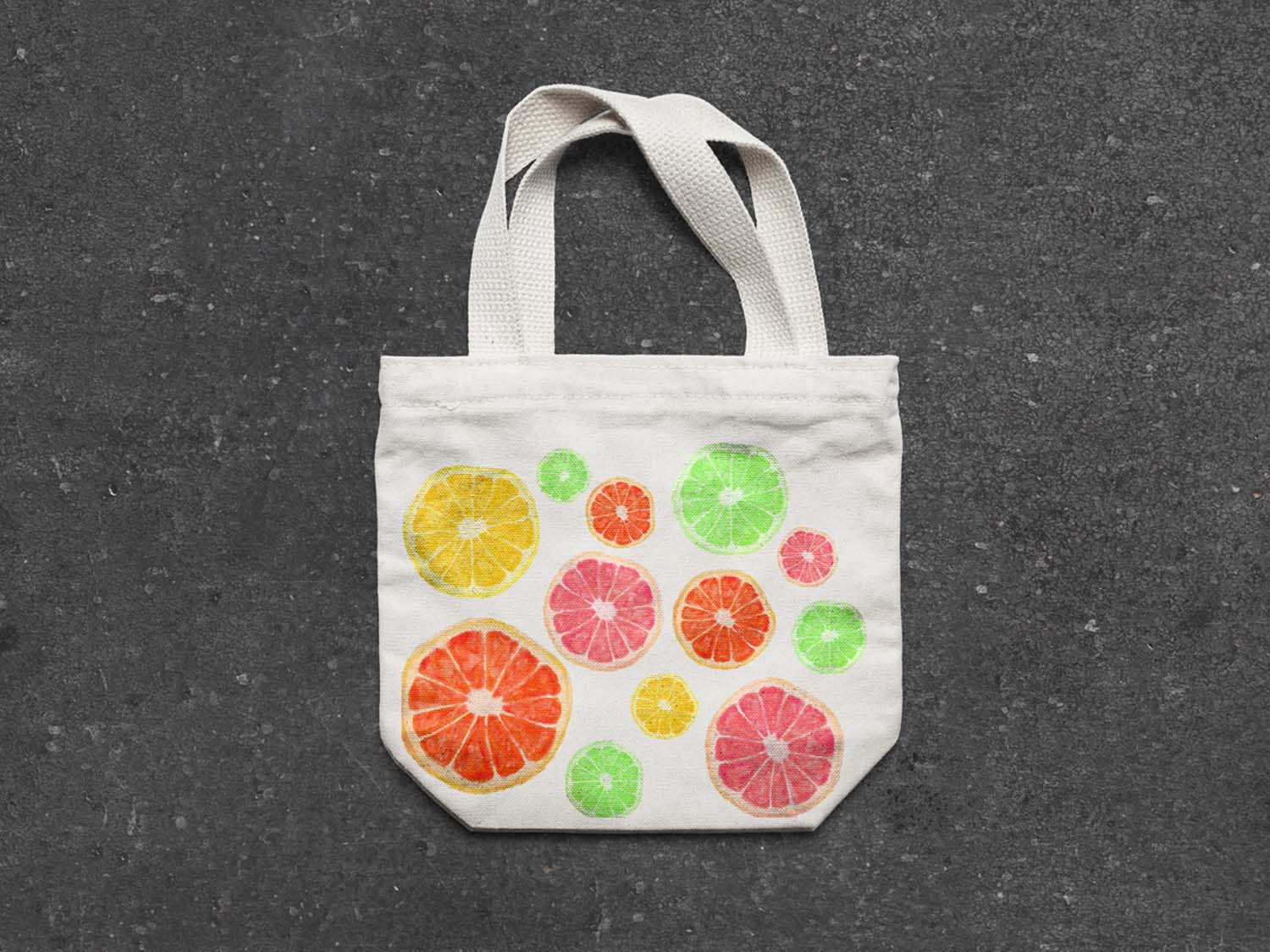 Gyurkity Dorina grafikus képzés végén leadott portfólió 