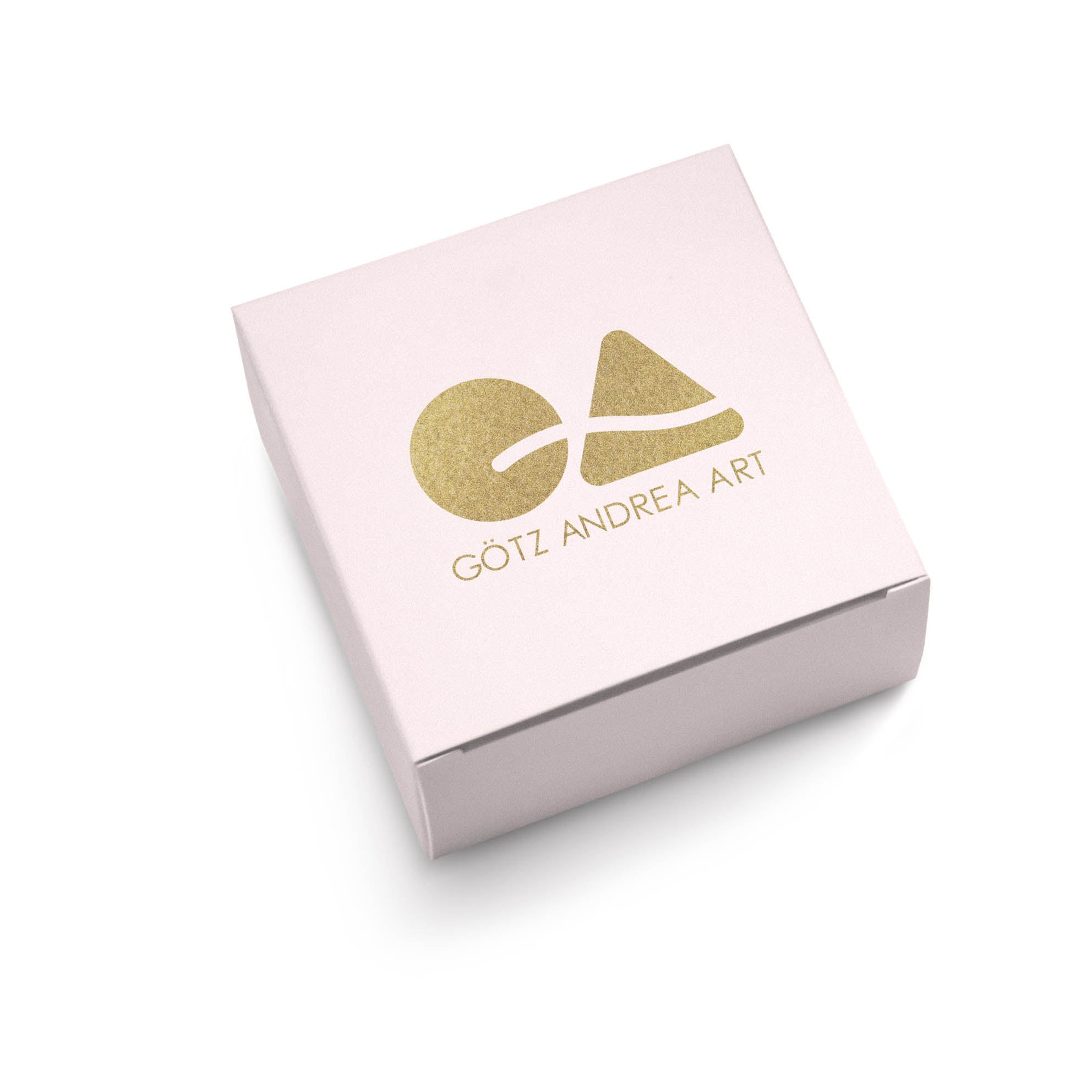 Szilágyi Lilla Krisztina  grafikus képzés végén leadott portfólió 