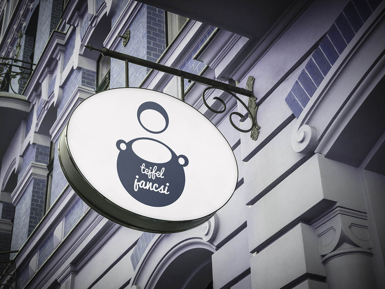 Szilágyi Lilla Krisztina  grafikus képzés végén leadott portfólió 