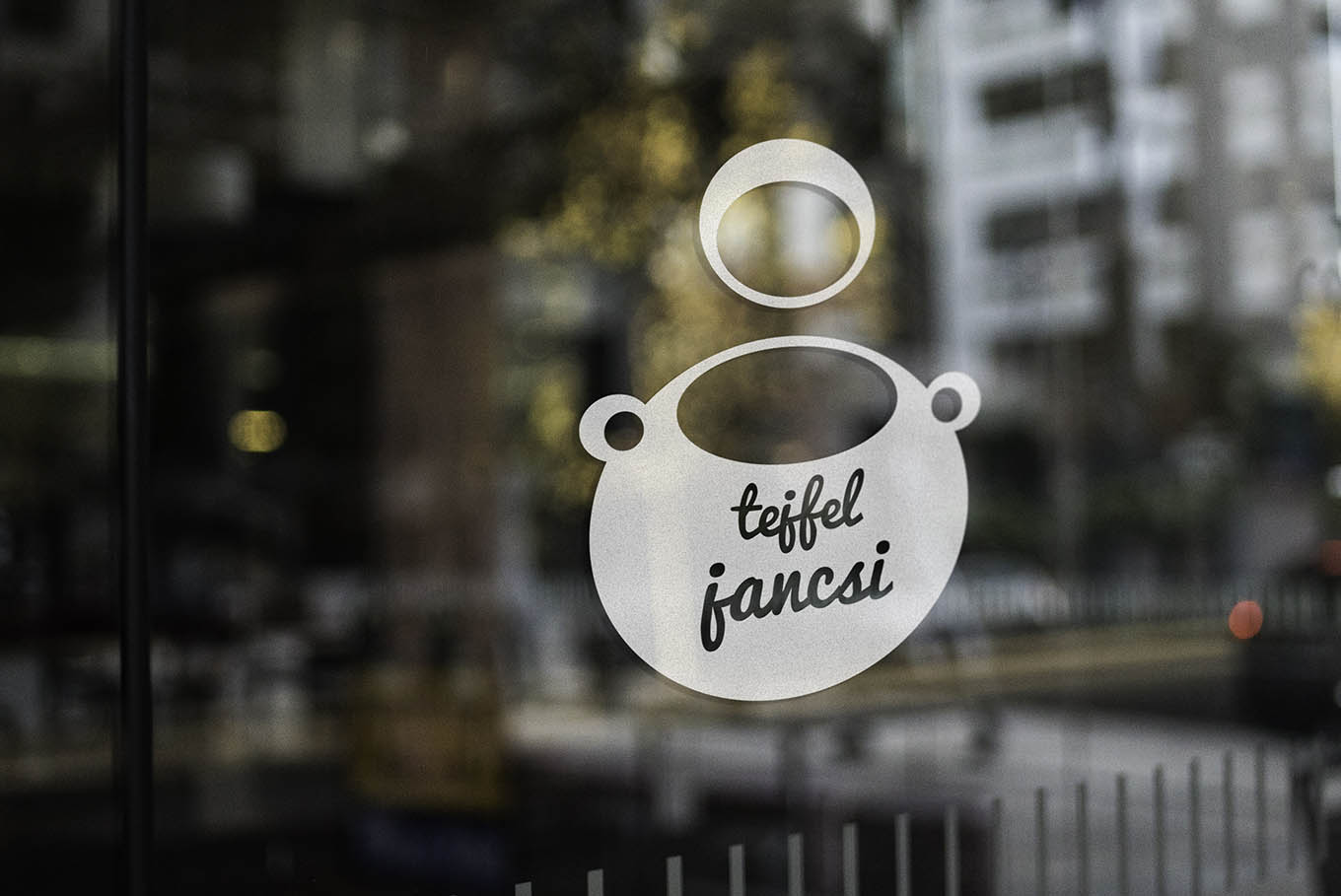 Szilágyi Lilla Krisztina  grafikus képzés végén leadott portfólió 