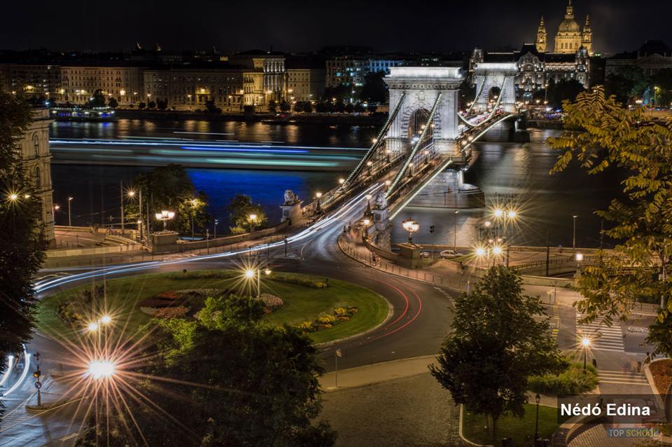 Éjszakai fotózás gyakorlat aa fotós iskolában