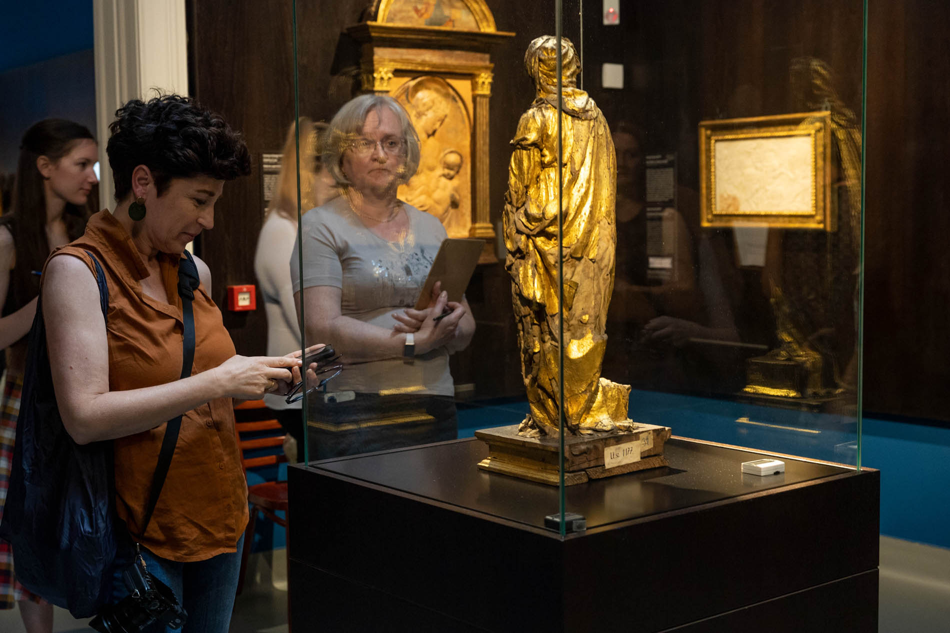 Gótikus szobrok grafikus hallgató 