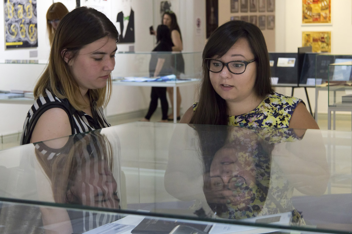 Topschool Grafikus OKj tanfolyam, Nemzeti Szalon